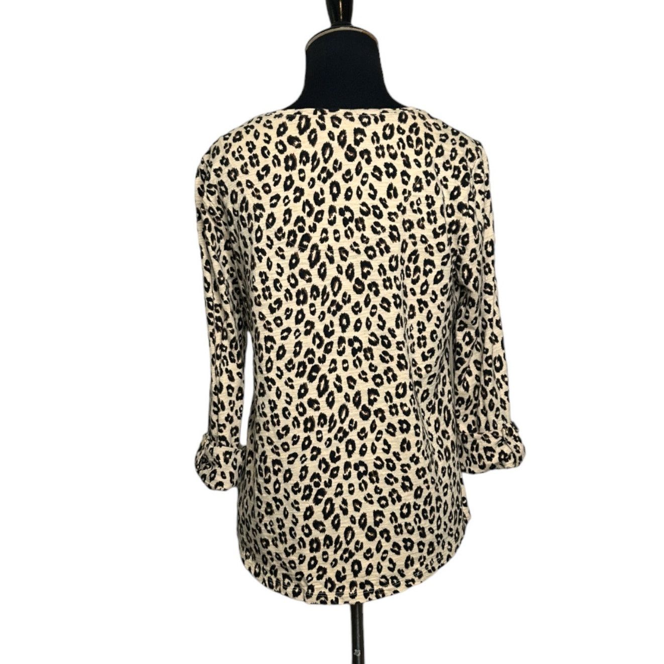 Chicos Chico's beige animal print 3/4 sleeves top size 0 - small Size S / US 4 / IT 40 - 2 Thumbnail