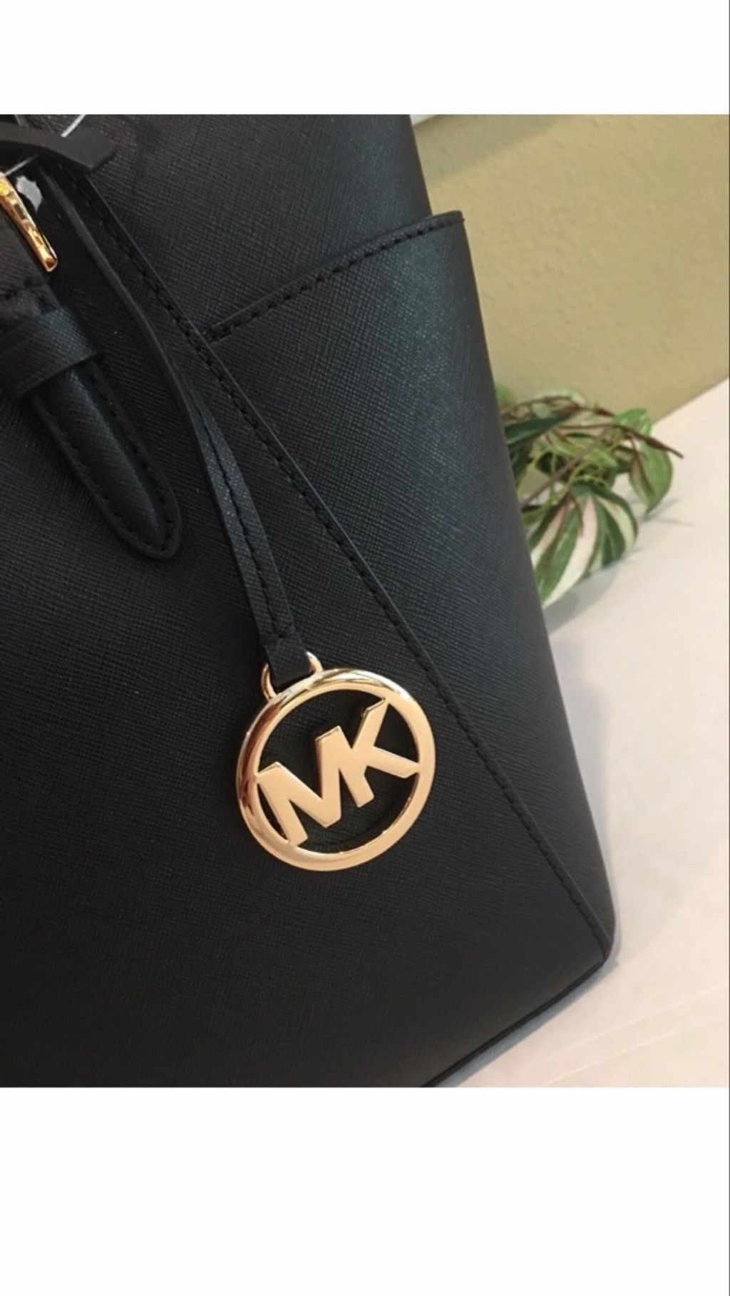 Michael Kors Michael Kors Charlotte Black Leather Large Zip Tote Bag Size ONE SIZE - 8 Thumbnail