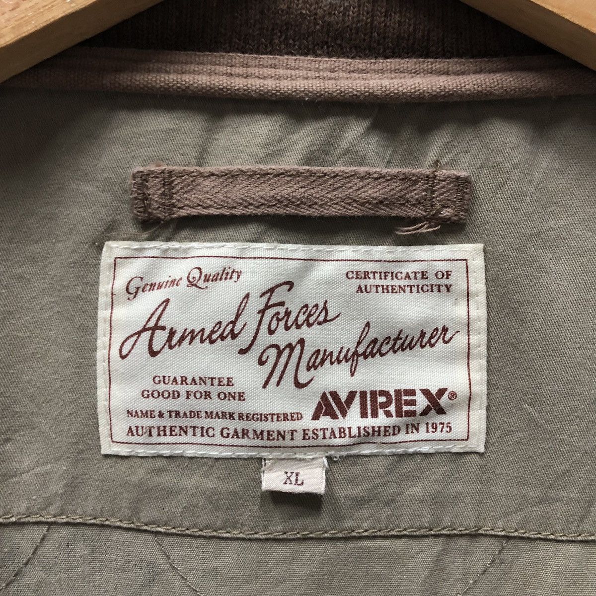 Avirex Vintage Avirex Armed Forces Army Camo Military Bomber Jacket Size US XL / EU 56 / 4 - 18 Thumbnail