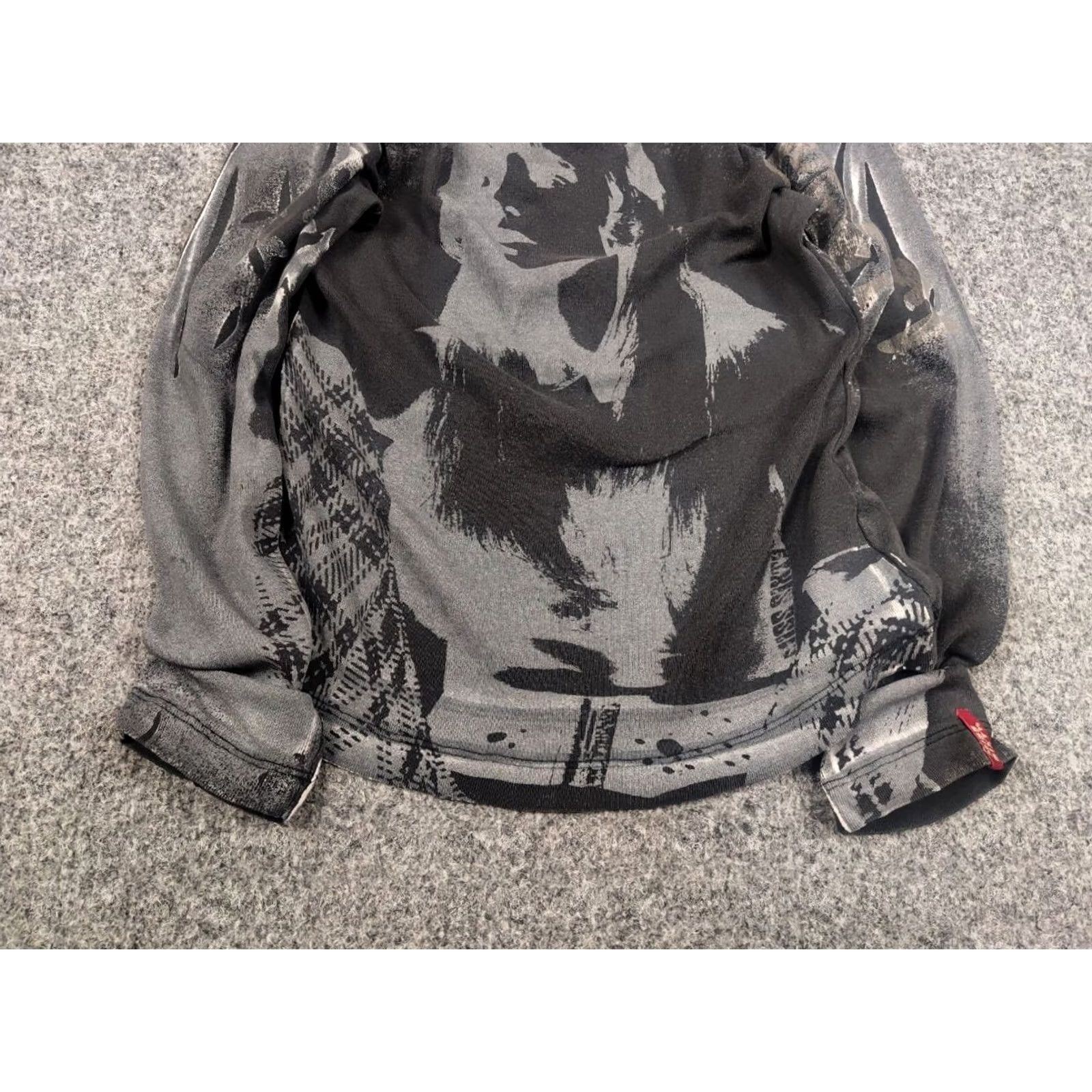 Miss Sixty VINTAGE Miss Sixty Gray Print Long sleeve Top Y2K Shirt Women S Gray 90s Designer Retro - Size S / US 4 / IT 40 - 5 Thumbnail