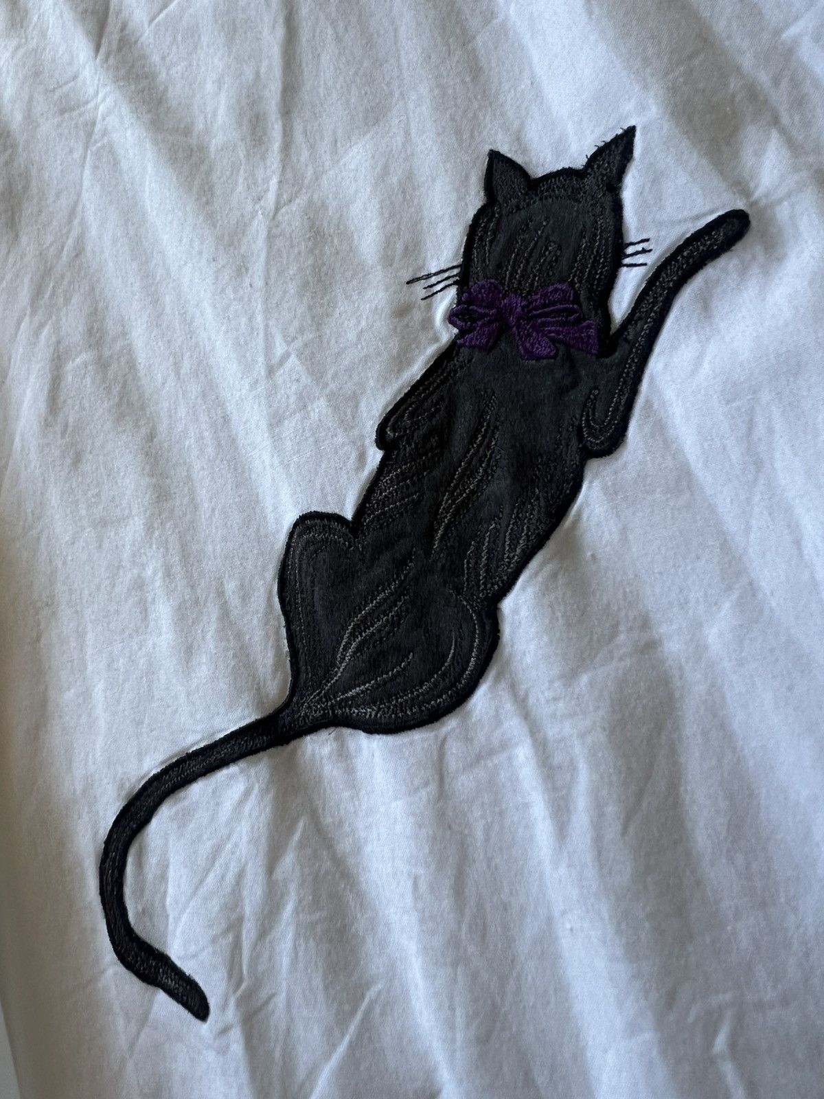 Yohji Yamamoto Yohji Yamamoto Pour Homme SS04 Smoking Girl/Cat Button Up Size US L / EU 52-54 / 3 - 3 Thumbnail