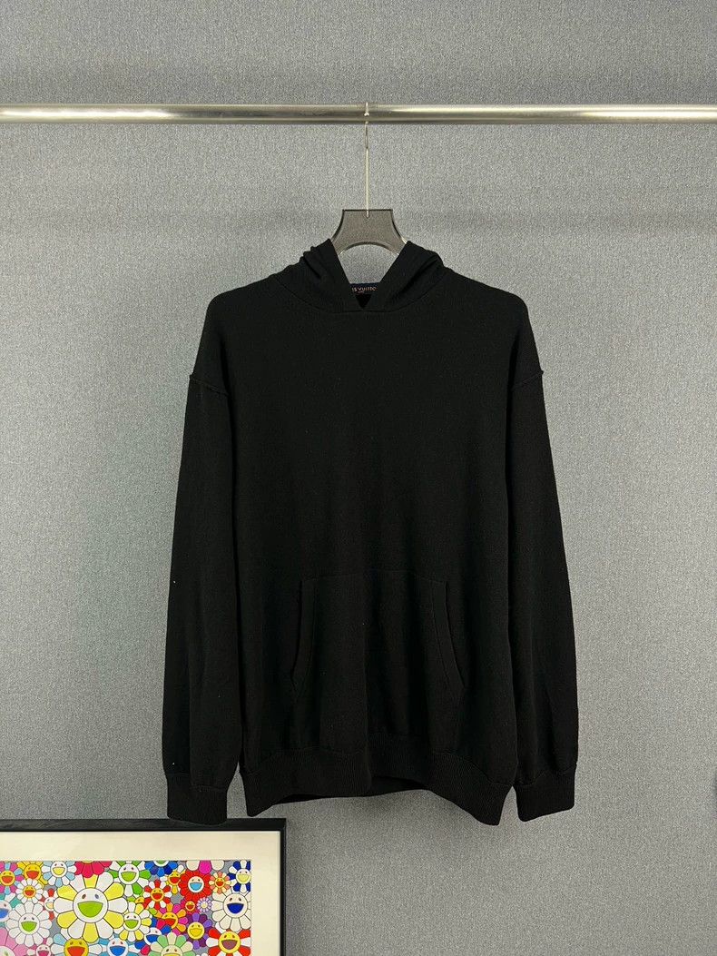 Louis Vuitton Louis Vuitton Solid Hoodie sweater Size US XL / EU 56 / 4 - 1 Thumbnail