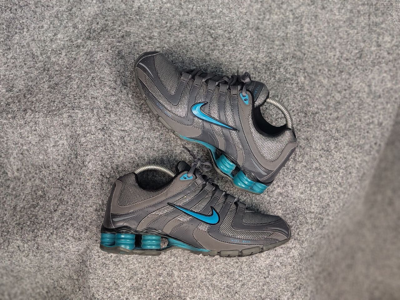 Nike Vintage Nike Shox NZ Cool Grey Cyber Y2K Style Sneakers Size US 7 / IT 37 - 8 Thumbnail