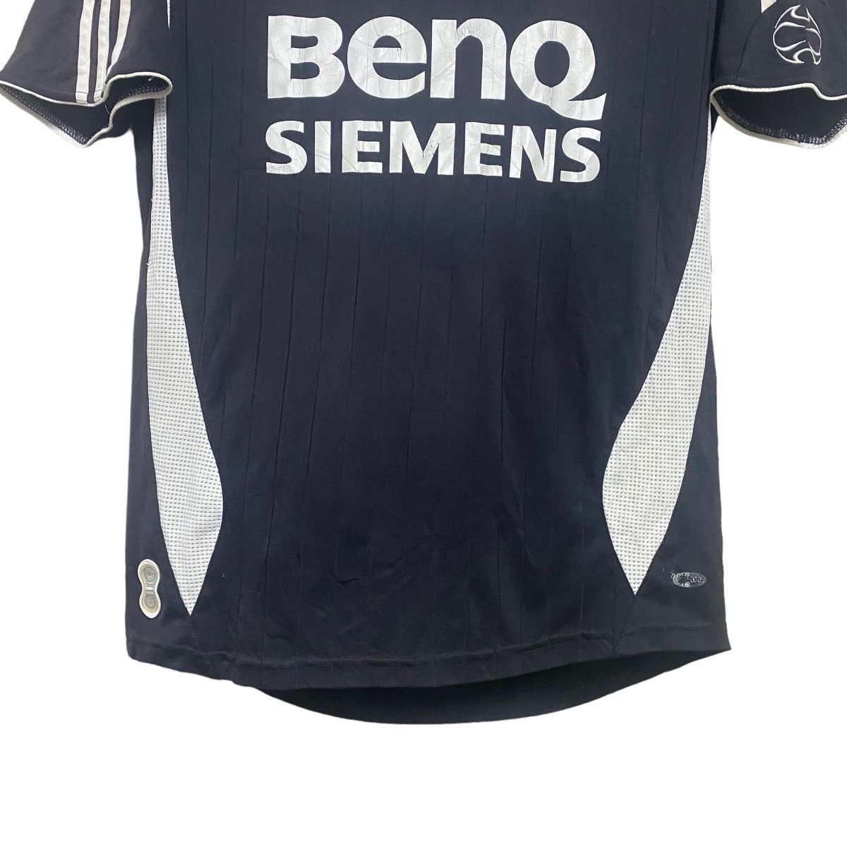 Adidas Vintage Real Madrid Away Jersey 2006 Size US S / EU 44-46 / 1 - 6 Thumbnail