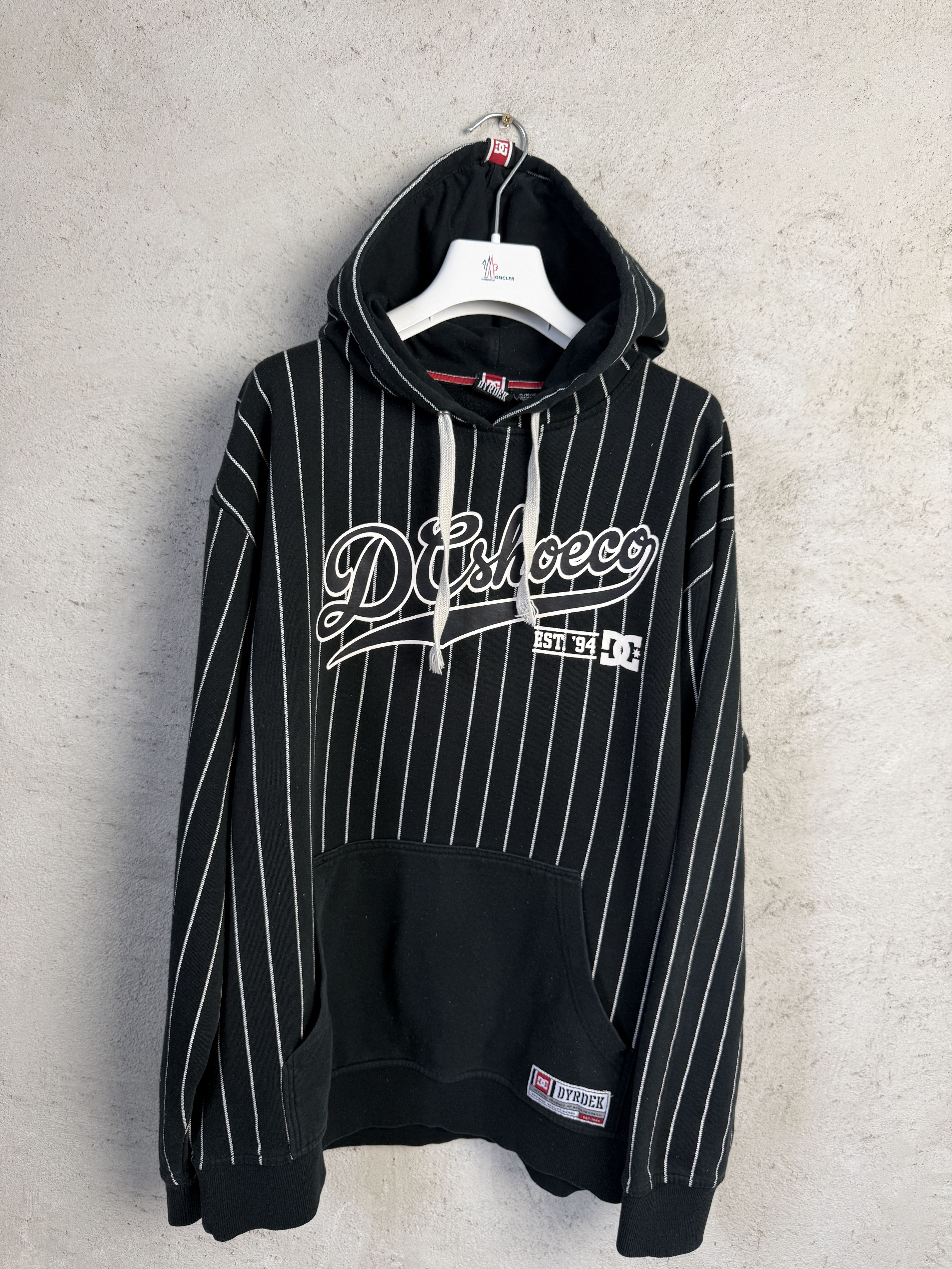 DC DC striped hoodie big logo skate rap hip hop Size US XL / EU 56 / 4 - 1 Thumbnail