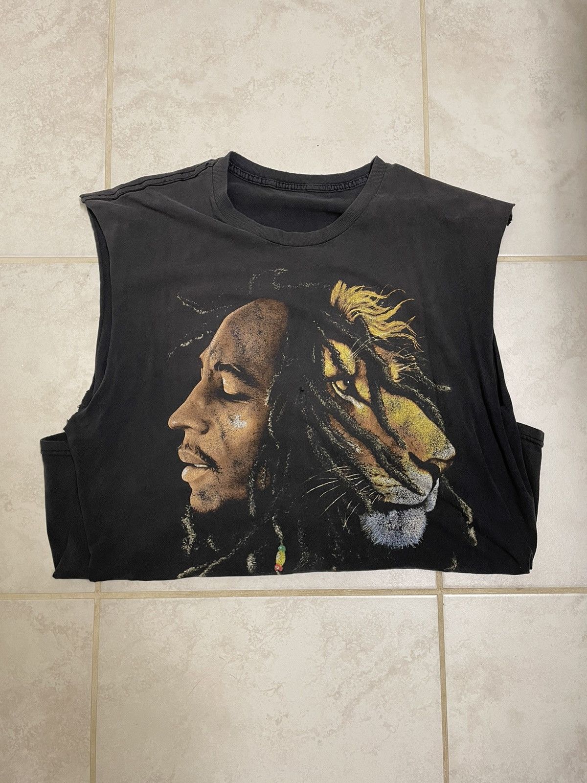 Vintage Vintage Bob Marley sleeveless shirt Size US L / EU 52-54 / 3 - 2 Thumbnail
