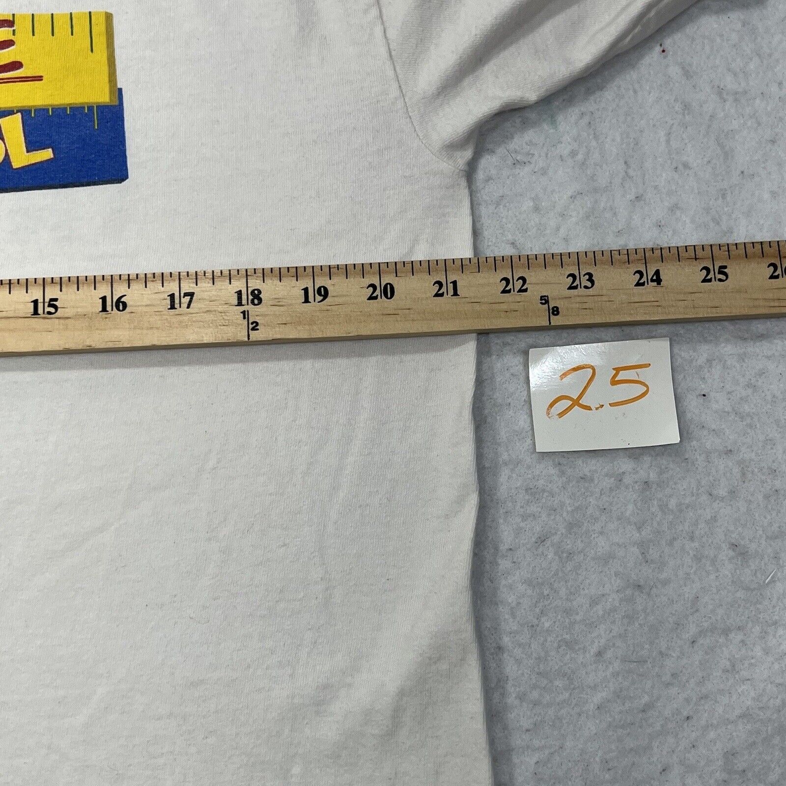 Gildan Build a Bear Workshop 2007 Year of Friendship Graphic Tee Size US L / EU 52-54 / 3 - 7 Thumbnail