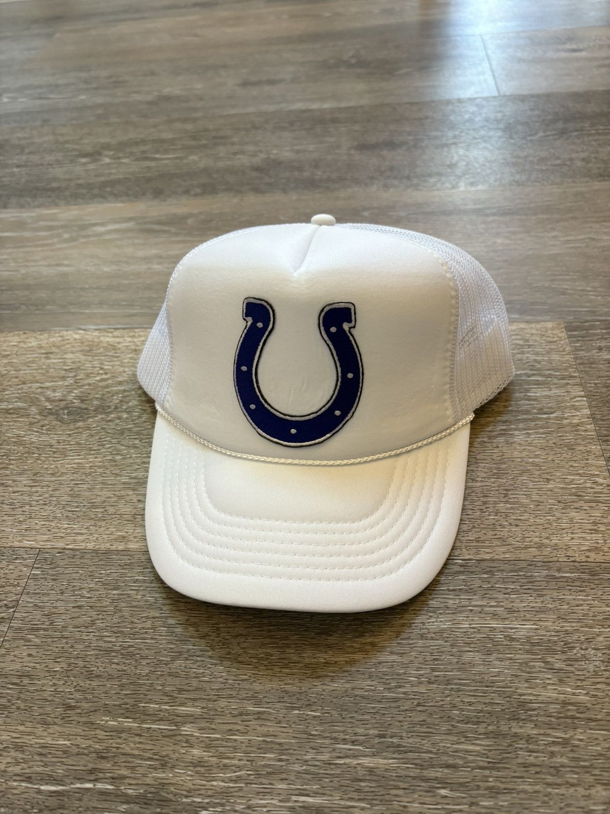 NFL Indianapolis Colts Trucker Hat Size ONE SIZE - 1 Thumbnail