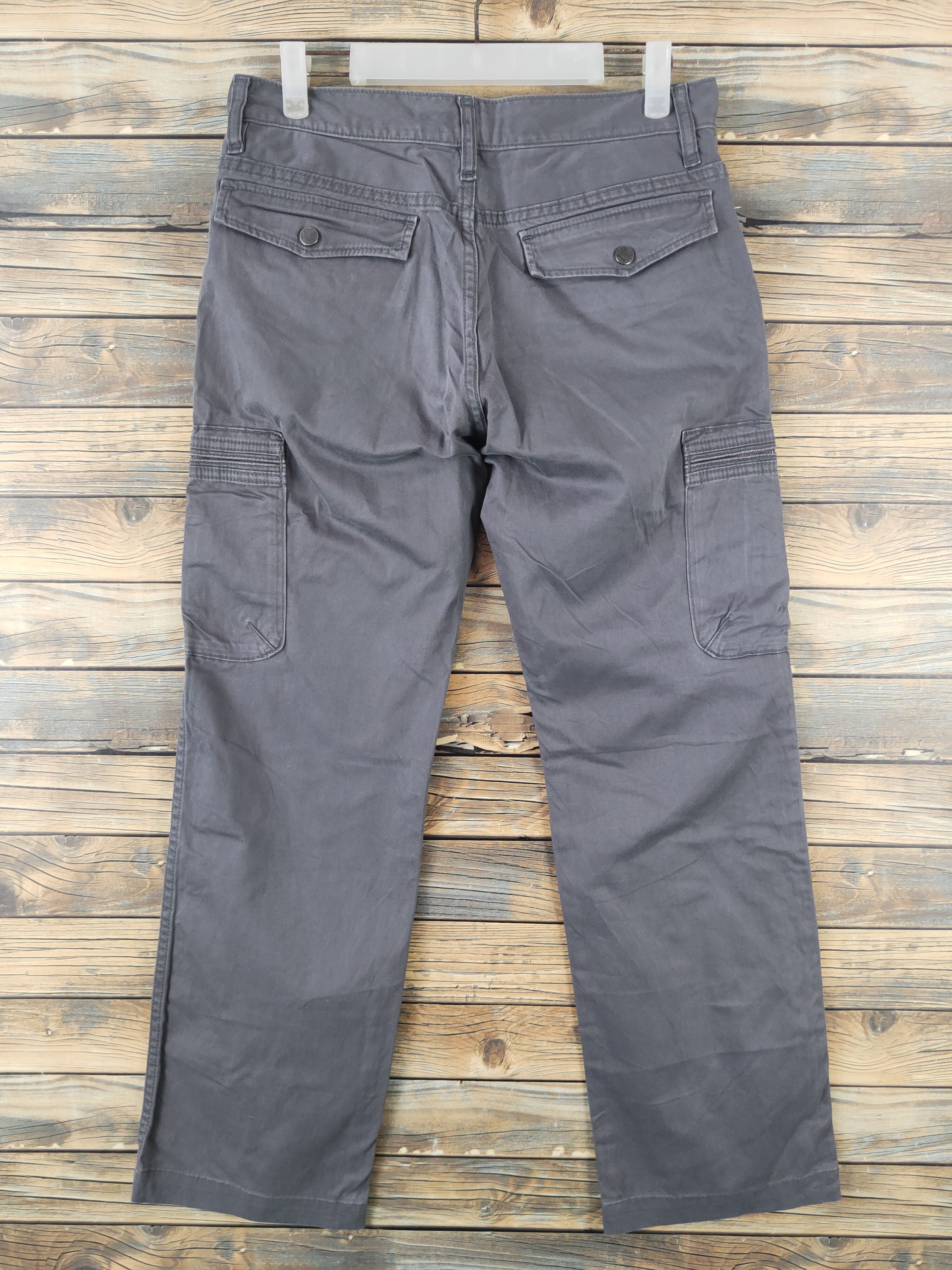 Japanese Brand DL Uniqlo Dark Gray Multipocket Cargo Pants #2109 Size US 31 - 7 Thumbnail