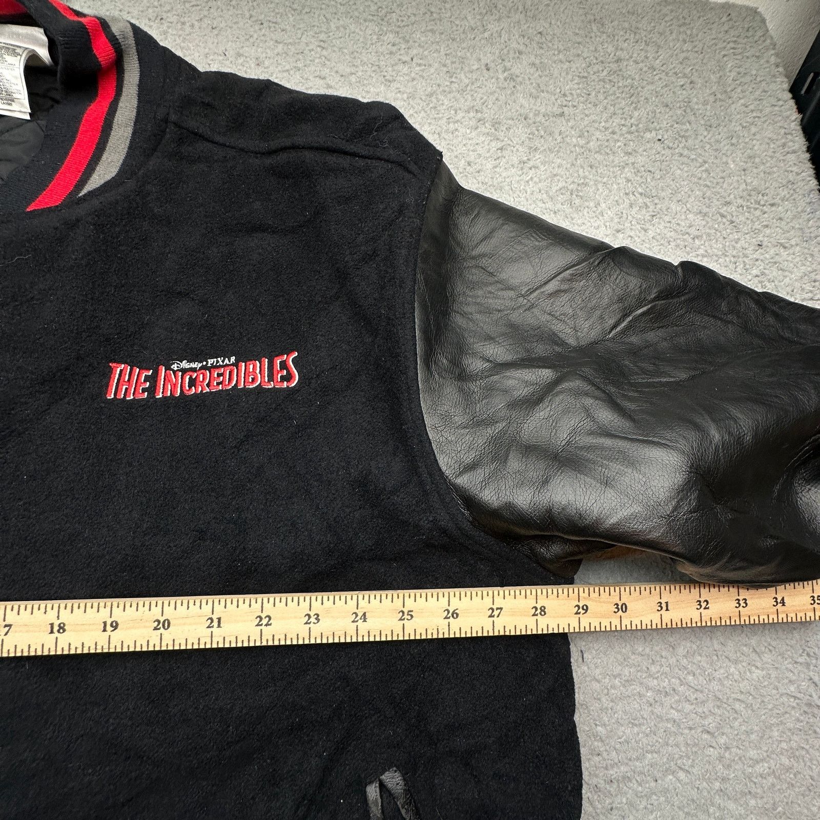 Disney VTG Disney The Incredibles Varsity Jacket XL PATCHED HOLE Size US XL / EU 56 / 4 - 7 Thumbnail