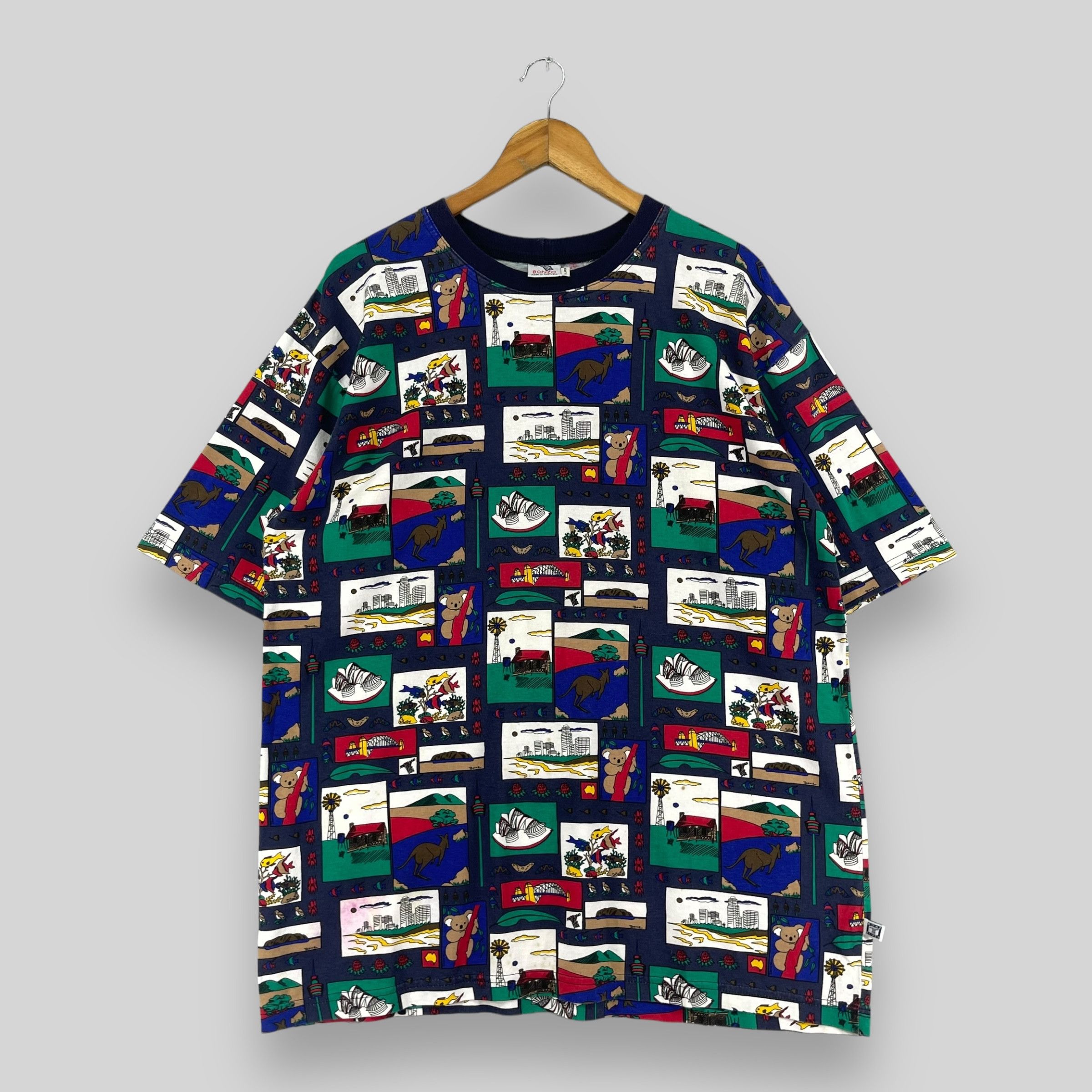 Vintage BONZO Pop Art Australia All Over Print Tshirt