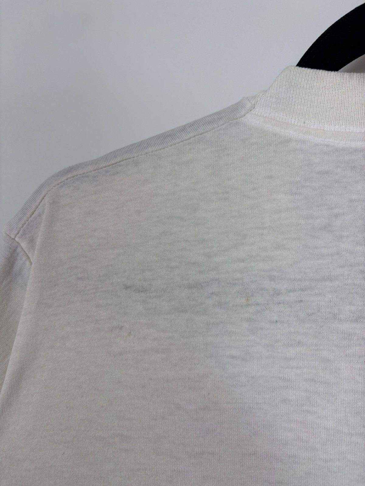 Vintage Vintage 1990s Kim’s Karate USA White Single Stitch T-Shirt Size US L / EU 52-54 / 3 - 23 Thumbnail