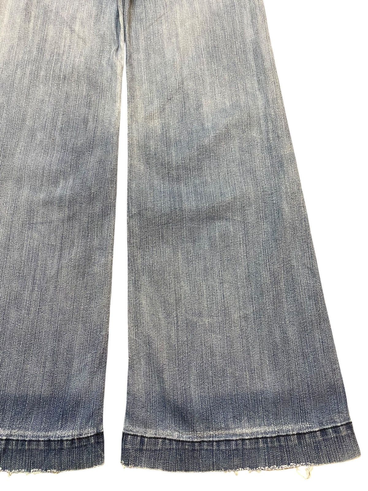 Japanese Brand Vintage Japanese Brand Uniqlo Fade Wash Baggy Jean Size 28" / US 6 / IT 42 - 8 Thumbnail