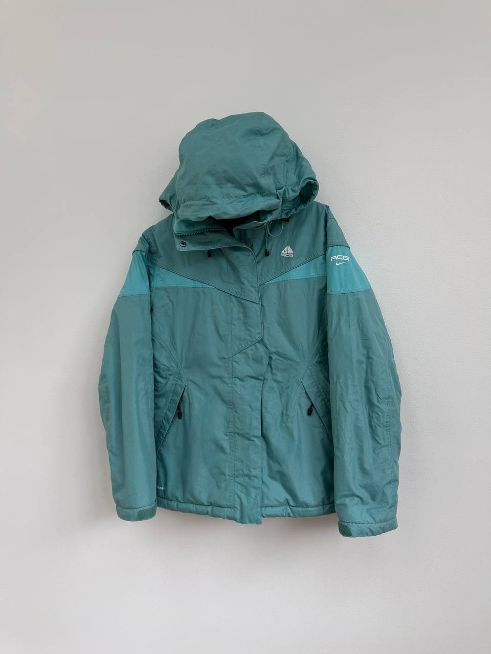 Nike ACG VTG Nike ACG Waterproof Windbreaker Ski Panelled Gorpcore Size US M / EU 48-50 / 2 - 1 Thumbnail