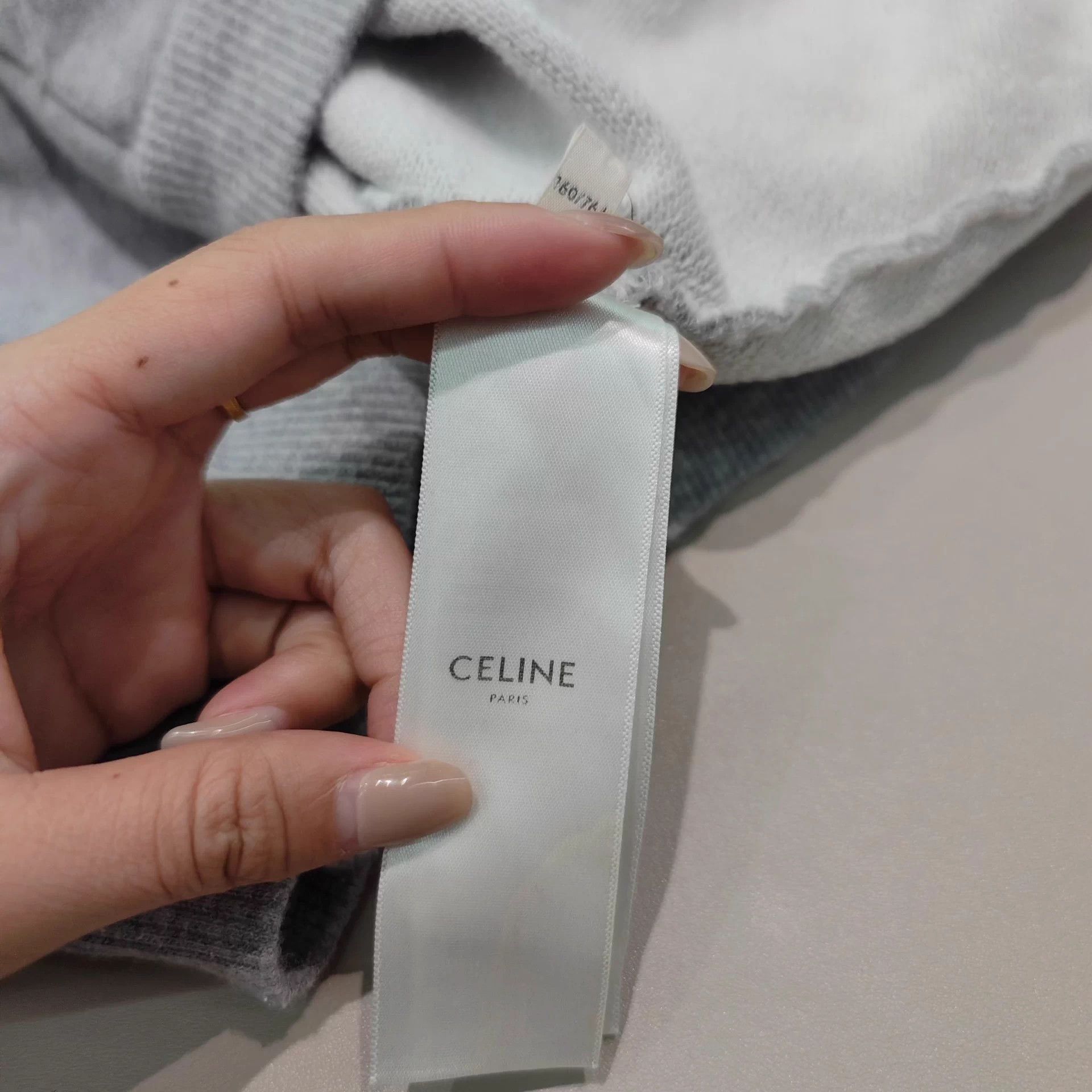 Celine Authentic Celine 98 New Sweatshirt Size S / US 4 / IT 40 - 5 Thumbnail