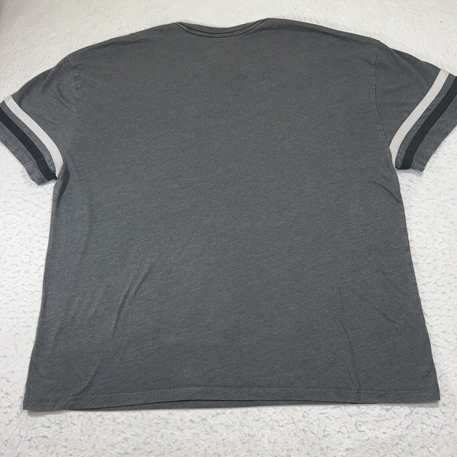 Disney Star Wars The Force Awakens XXL Gray Kylo Ren Graphic TShirt Size US XXL / EU 58 / 5 - 8 Thumbnail