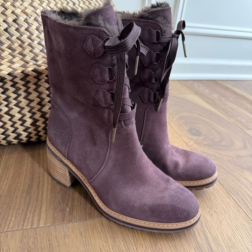 Timberland NWOB Timberland Sienna High Waterproof Mid Boots Dark Purple Size US 8.5 / IT 38.5 - 1 Thumbnail