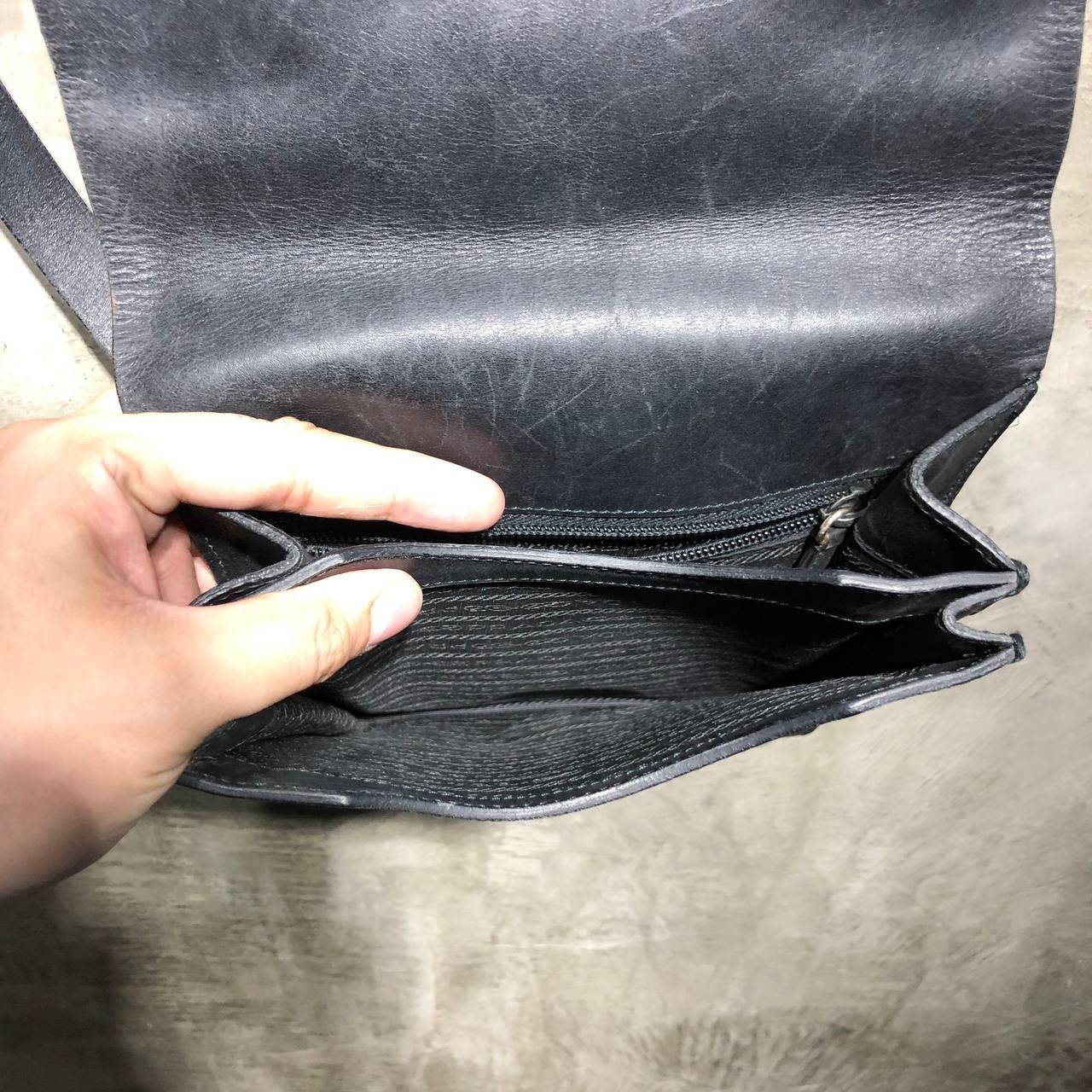 Prada Prada Leather Military Shoulder bag Size ONE SIZE - 11 Thumbnail