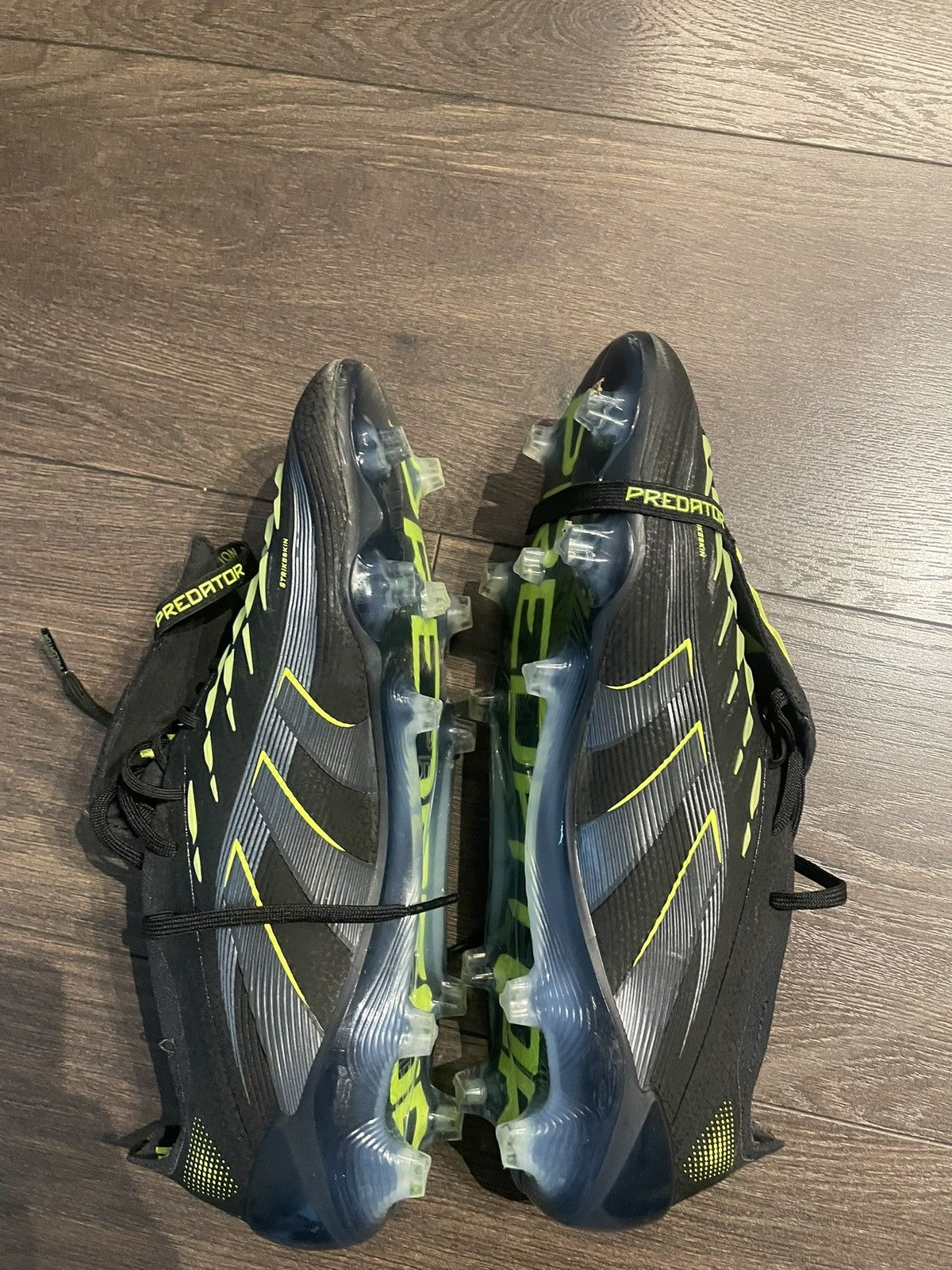 Adidas Adidas Predator Elite Fold-Over Tongue Firm Ground Cleats Size US 12 / EU 45 - 4 Thumbnail