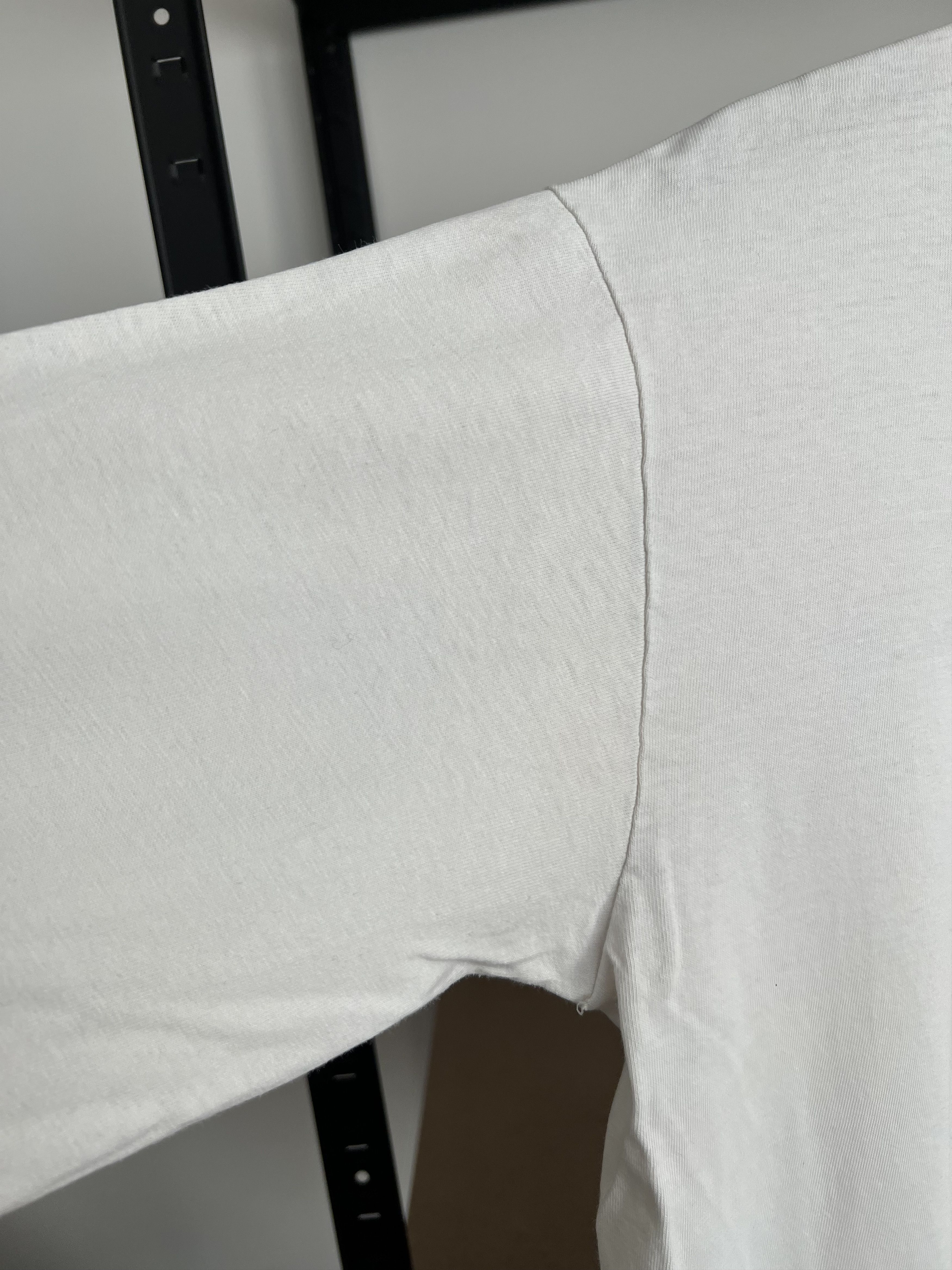 Vintage Vintage 90s Blunt Skateboards USA White Long Sleeve Size US M / EU 48-50 / 2 - 8 Thumbnail