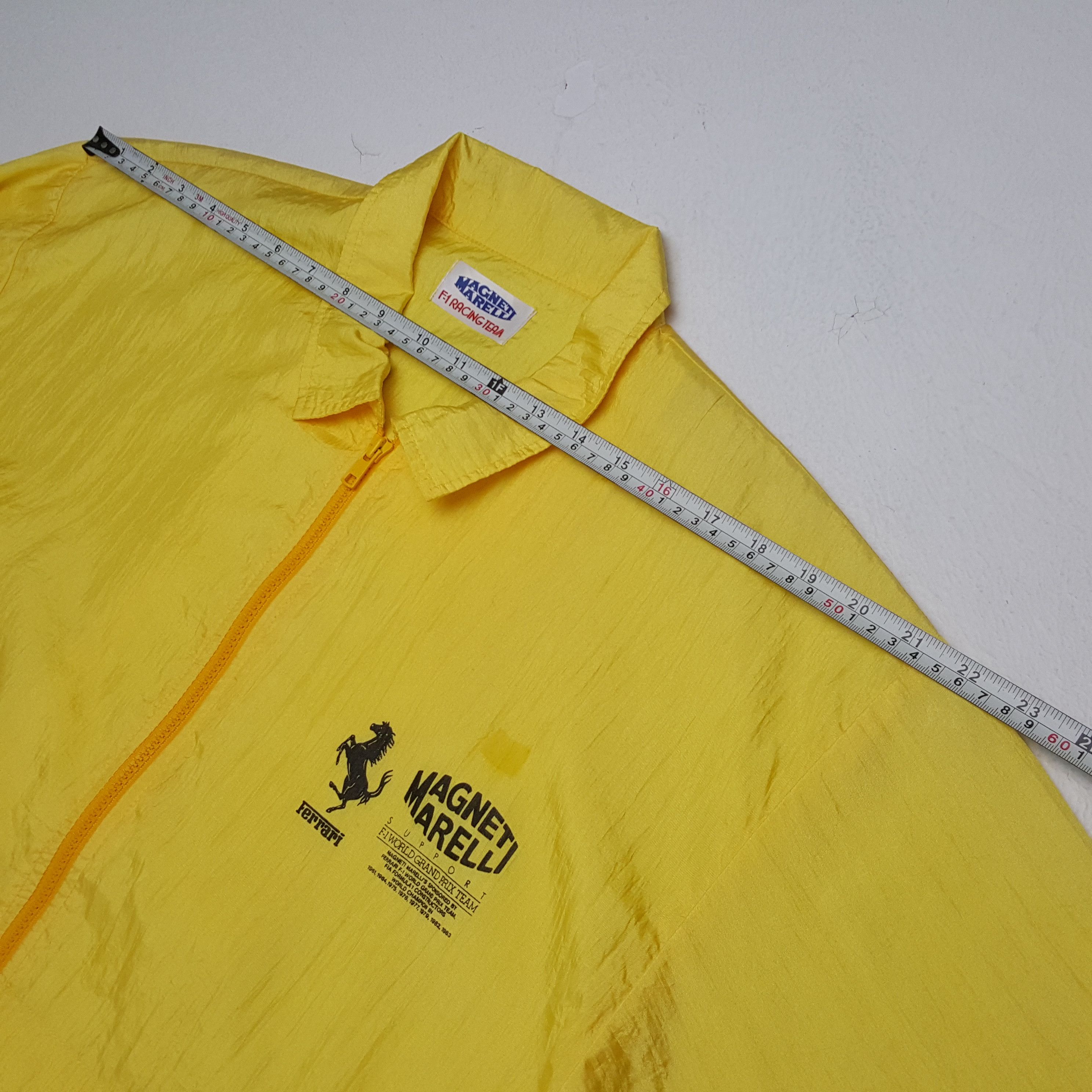 Ferrari × Vintage Ferrari Magneti Marelli F1 Racing Team Jacket Size US L / EU 52-54 / 3 - 4 Thumbnail