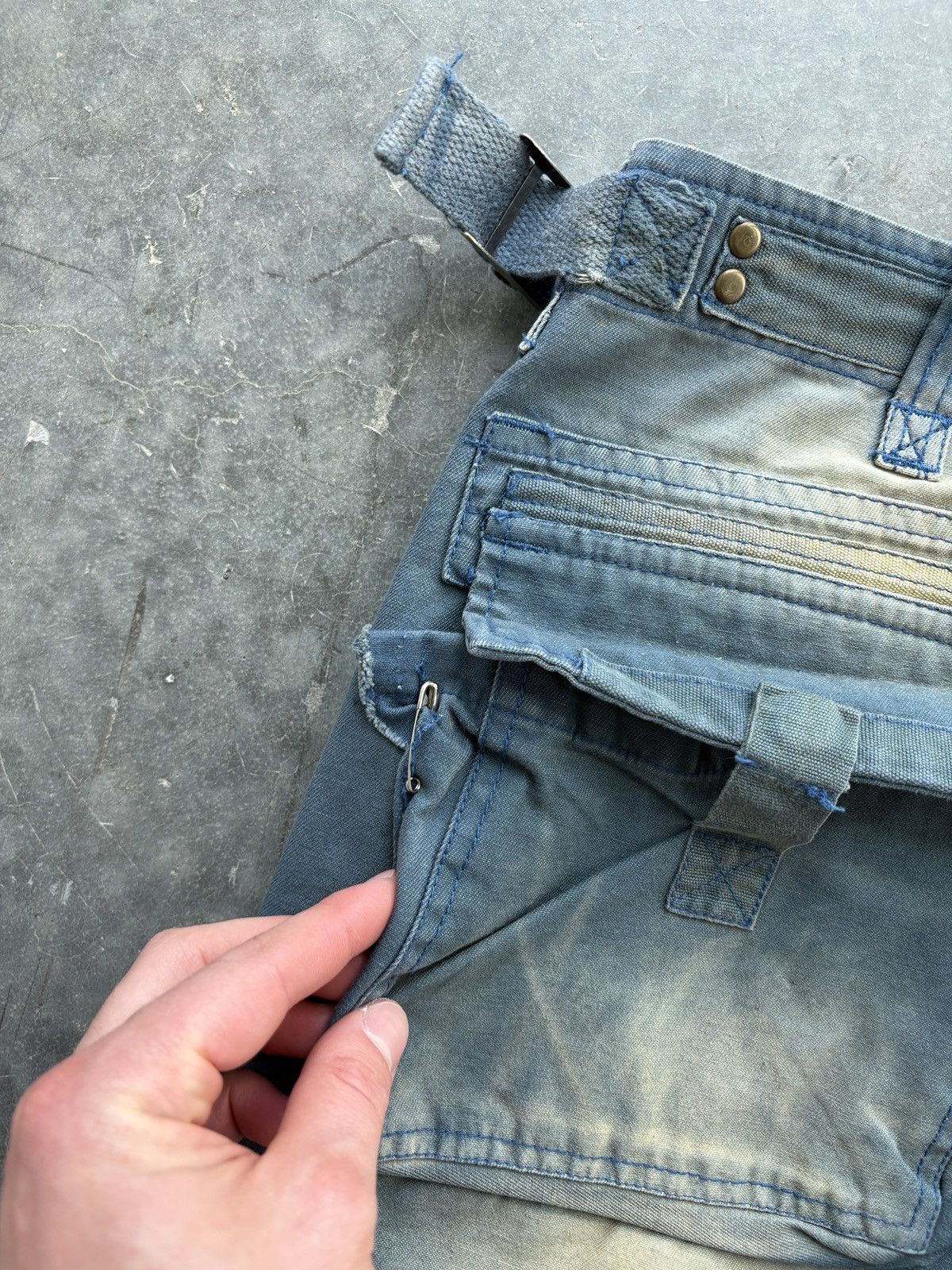 Vintage Vintage Y2K Baggy Cargo Pants Faded Skater 32x32 Size US 32 / EU 48 - 10 Thumbnail