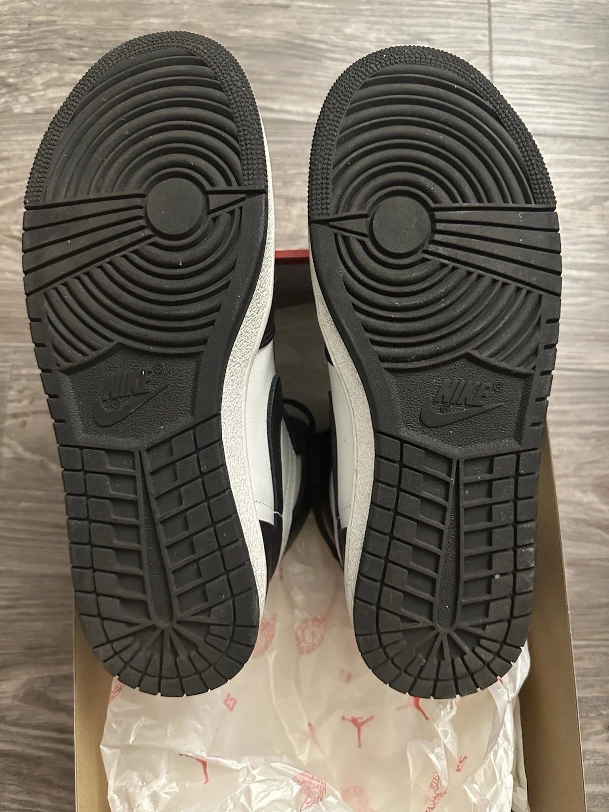 Jordan Brand Jordan 1 Retro 85 OG High Black White Size 7.5 Men’s Size US 7.5 / EU 40-41 - 4 Thumbnail