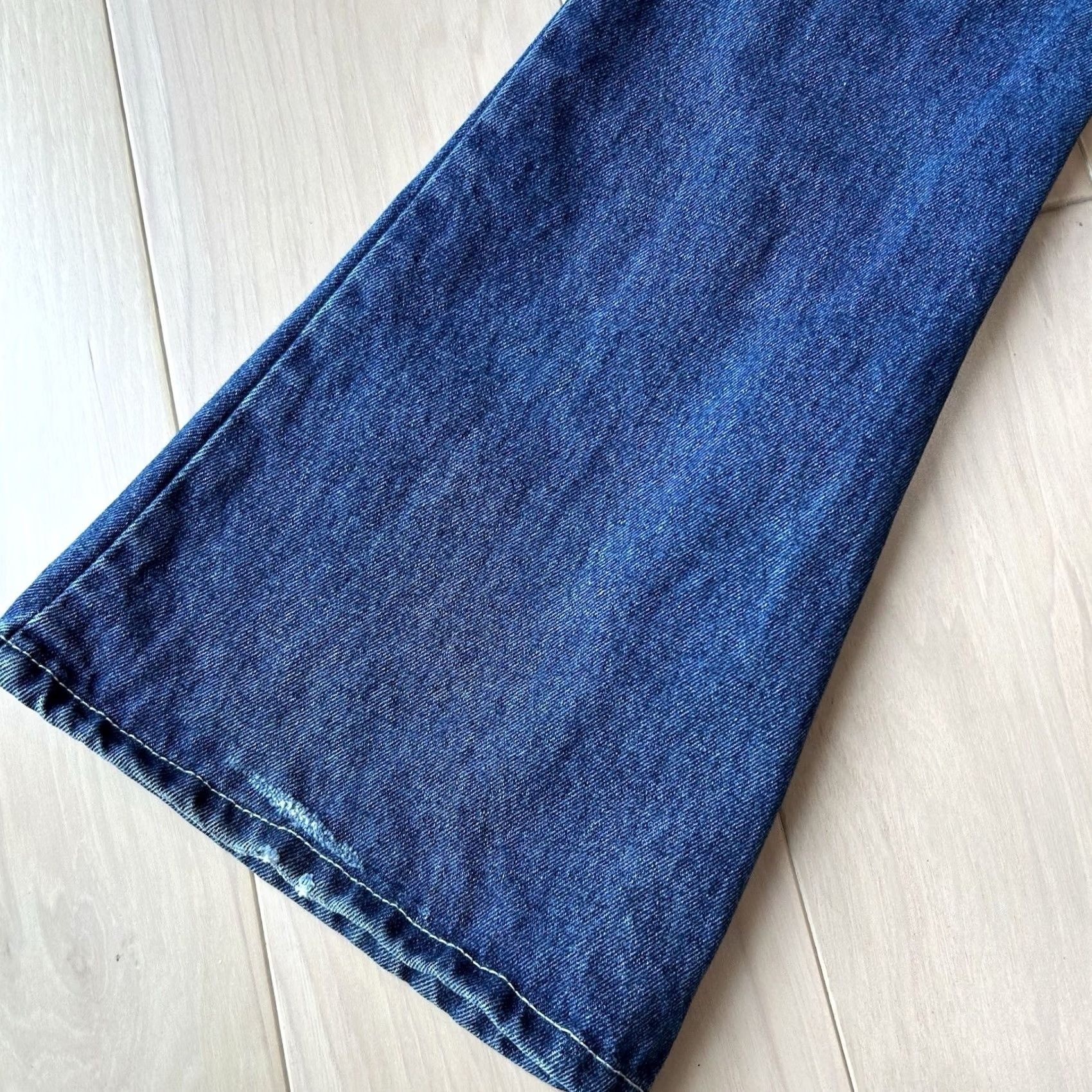 Bell VINTAGE Joy Jeans Bell Bottom Denim Blue Jean Butterfly’s Women’s Medium 24x31 Jeans 90s Grunge Boho Western Urban Fashion Mens Womens Girls Boys Size 32" / US 10 / IT 46 - 6 Thumbnail