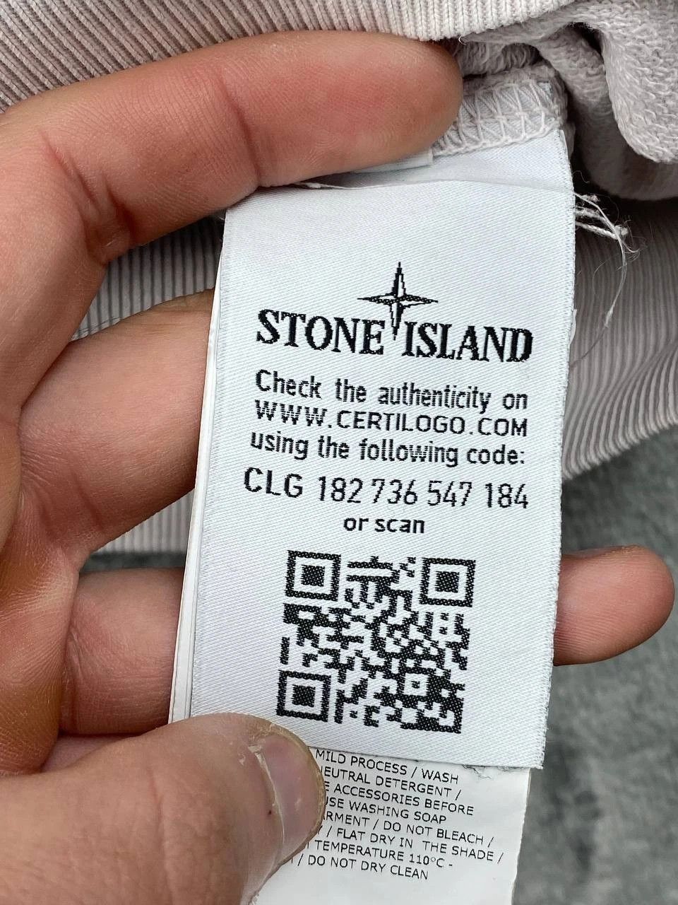 Stone Island Vintage Stone Island Zip Hoodie Men Size XL White Size US XL / EU 56 / 4 - 4 Thumbnail