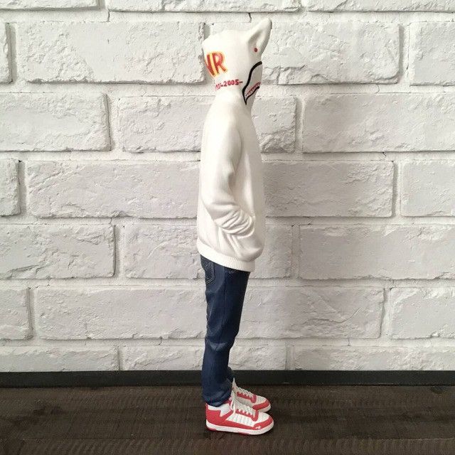 Bape × Nigo 2009 BAPE Teriyaki Alien Shark Hoodie Figure APE NIGO Size ONE SIZE - 2 Thumbnail