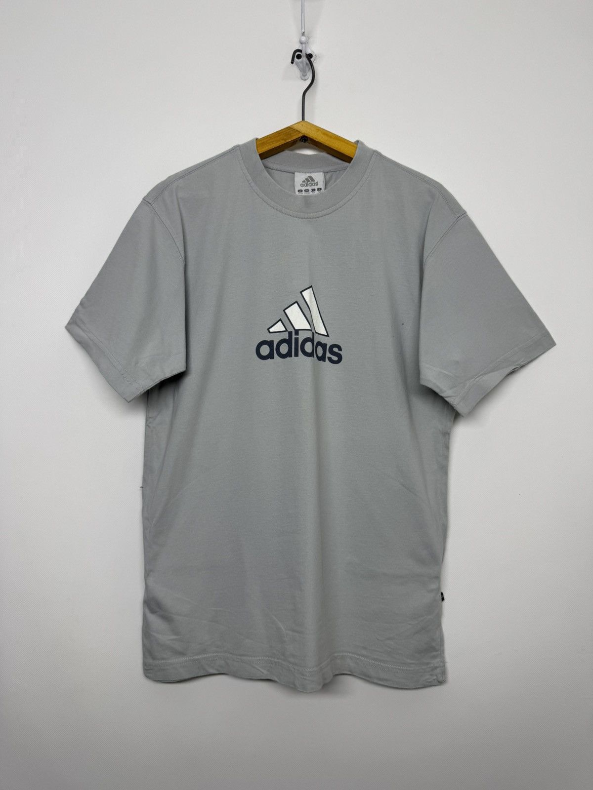Adidas Vintage Adidas Big Logo T-Shirt 90’s Size US S / EU 44-46 / 1 - 2 Thumbnail
