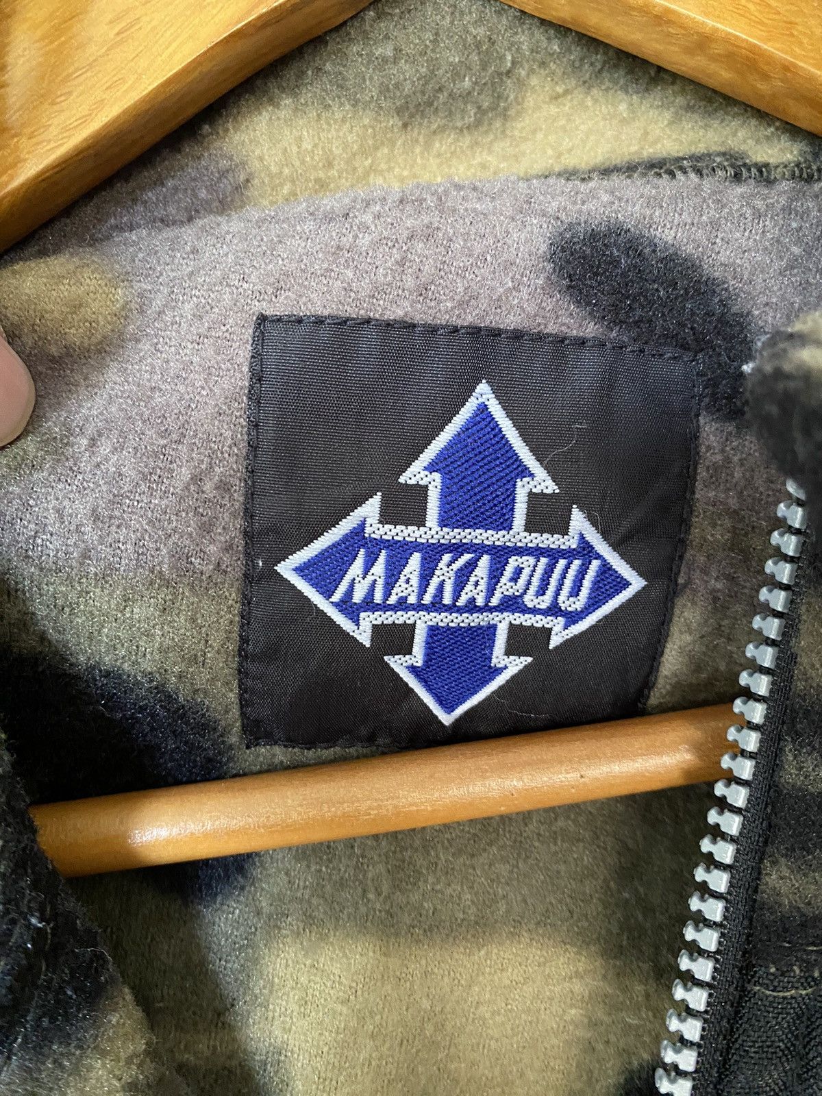 Japanese Brand 1990s Makapuu Japan Camo fleece Nylon Size US L / EU 52-54 / 3 - 12 Thumbnail