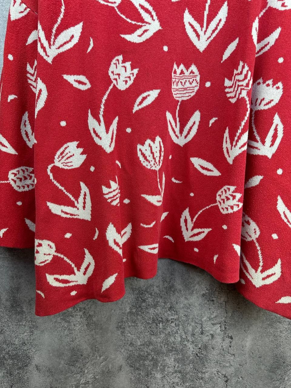 Gudrun Sjoden Gudrun Sjoden Red Floral Jacquard Knit Sweater Pullover Size XL / US 12-14 / IT 48-50 - 7 Thumbnail