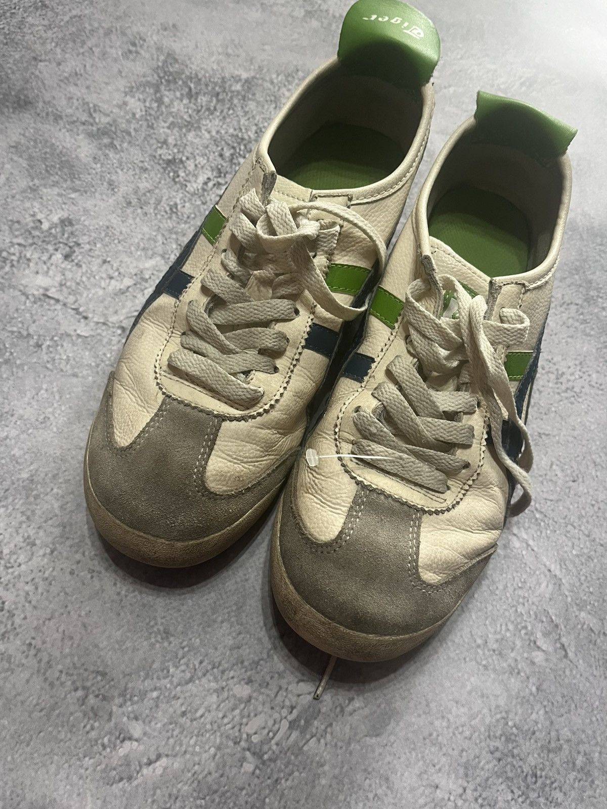 Onitsuka Tiger ONITSUKA TIGER ASICS RARE KILL BILL SNEAKERS Size US 8 / EU 41 - 2 Thumbnail