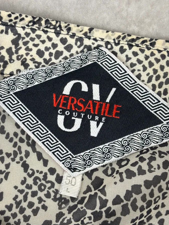 Versace Versace Jeans Grey Python Print Silk Shirt Size US L / EU 52-54 / 3 - 9 Thumbnail