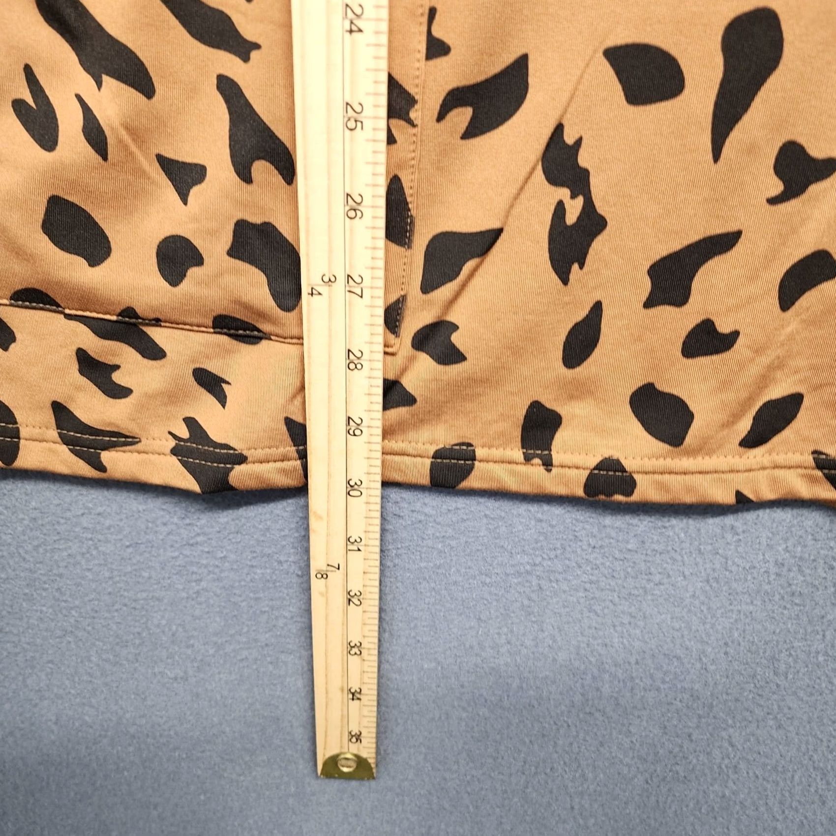 Vintage Womens Top Large Animal Print Cheetah Long Sleeves Front Pockets Brown Size L / US 10 / IT 46 - 4 Thumbnail