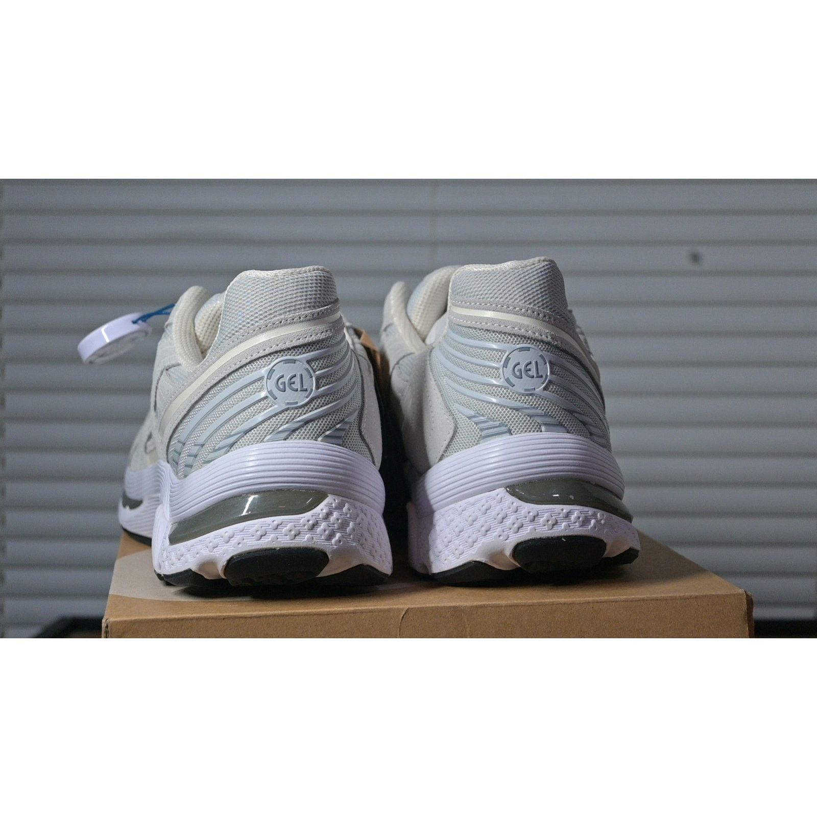 Asics ASICS GEL-KYRIOS 1201A038020 Size US 11.5 / EU 44-45 - 3 Thumbnail