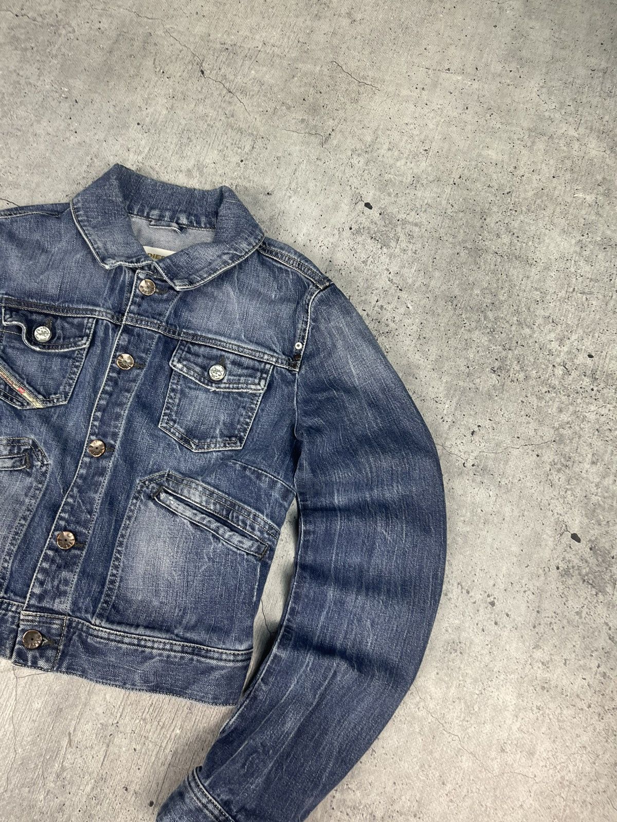 Diesel Diesel Vintage Y2K Washed Blue Denim Jeans Jacket Size M / US 6-8 / IT 42-44 - 4 Thumbnail