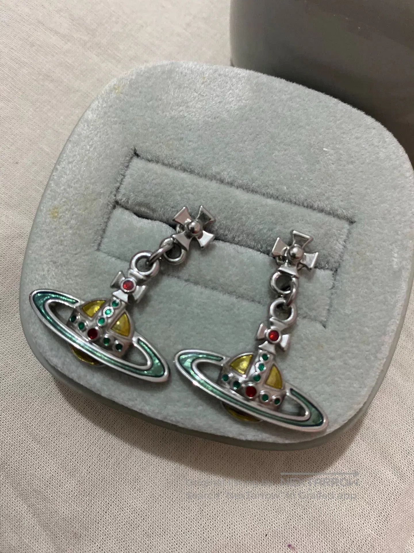 Vivienne Westwood vivienne westwood vintage planet earrings. Size ONE SIZE - 1 Thumbnail