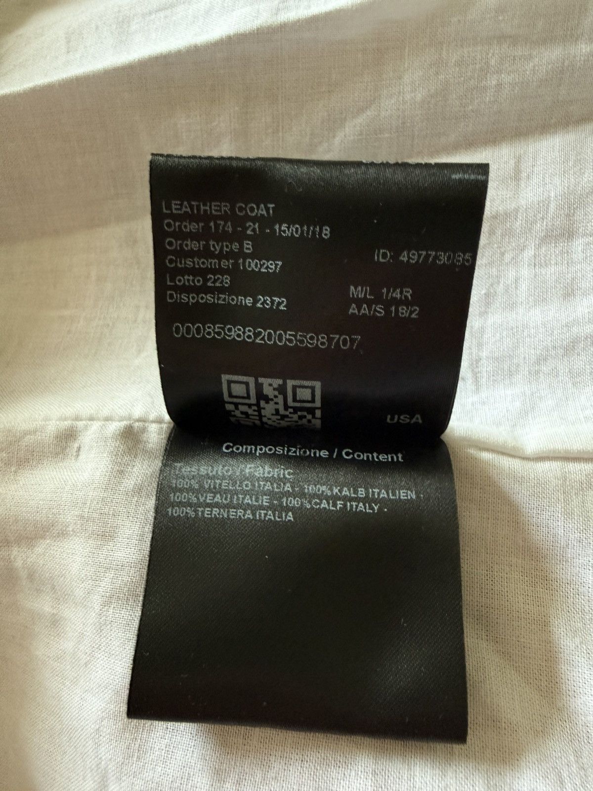 Calvin Klein 205W39NYC Holy Grail FW18 Calvin Klein 205w39nyc leather tench jacket Size US L / EU 52-54 / 3 - 25 Thumbnail