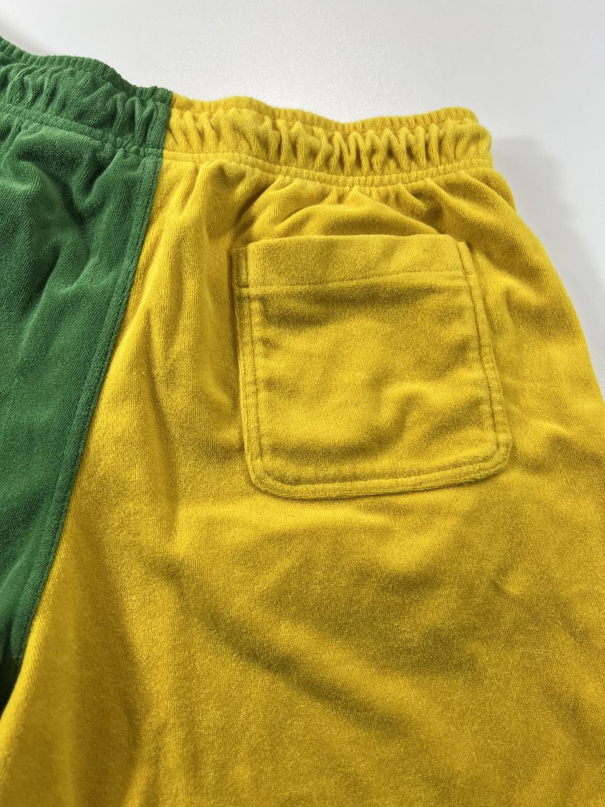 Jordan Brand Jordan Two-Tone Yellow and Green Shorts L Size US 34 / EU 50 - 11 Thumbnail