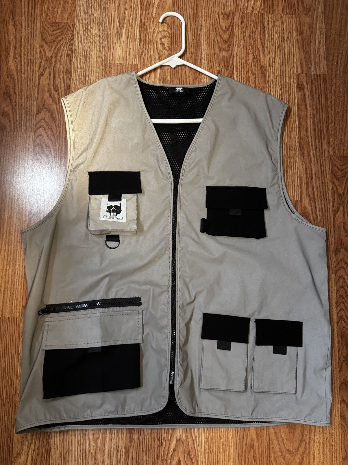 G59 Records G59 Grey Vest Size US L / EU 52-54 / 3 - 1 Thumbnail