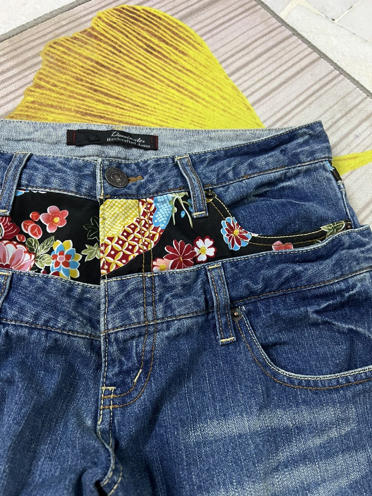 Japanese Brand DOMINATE HANDCRAFTED DOUBLE WAIST FLOWER JEANS RARE Size US 30 / EU 46 - 4 Thumbnail