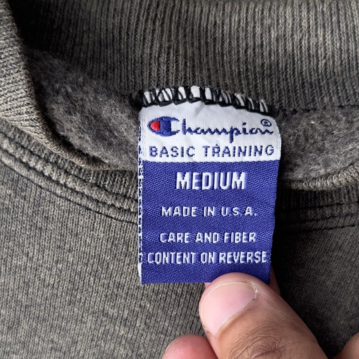 Champion VINTAGE CHAMPION TIE DYE EMBROIDERY LOGO RARE CUSTOMADE Size US M / EU 48-50 / 2 - 9 Thumbnail