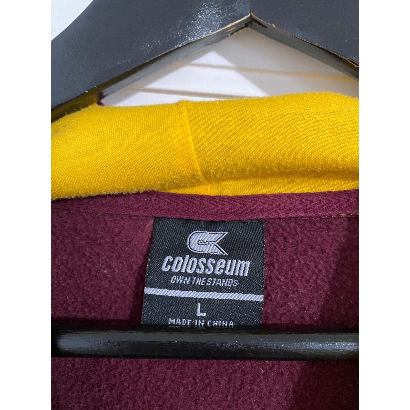 Colosseum Athletics Minnesota Gophers Stitched College Hoodie Size Large Size US L / EU 52-54 / 3 - 4 Thumbnail