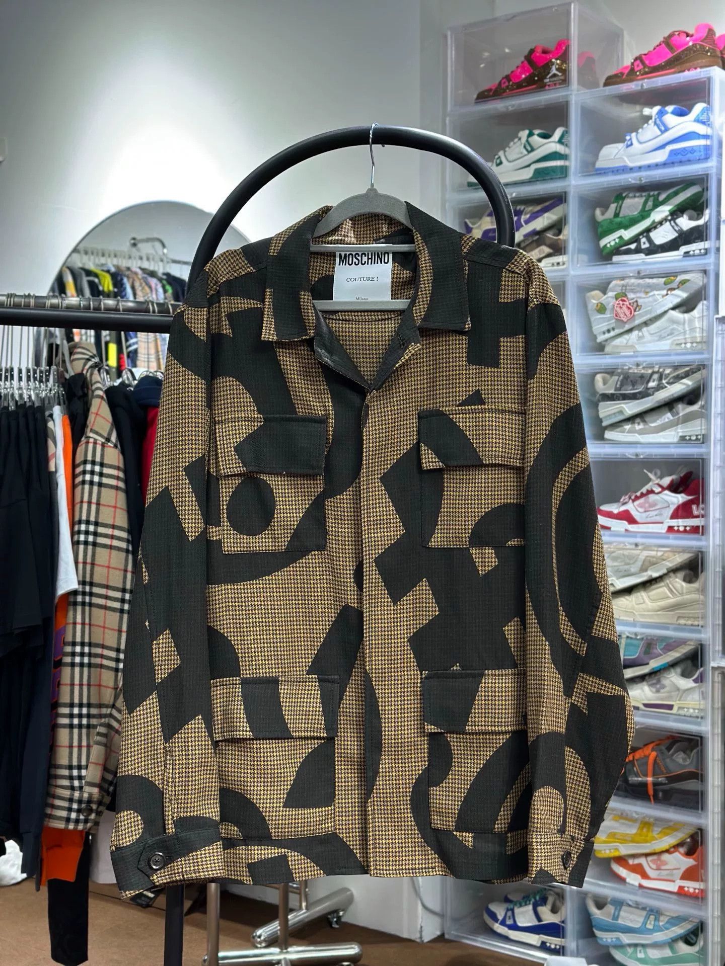 Moschino Moschino Casual Shirt 39 Men Size US M / EU 48-50 / 2 - 1 Thumbnail
