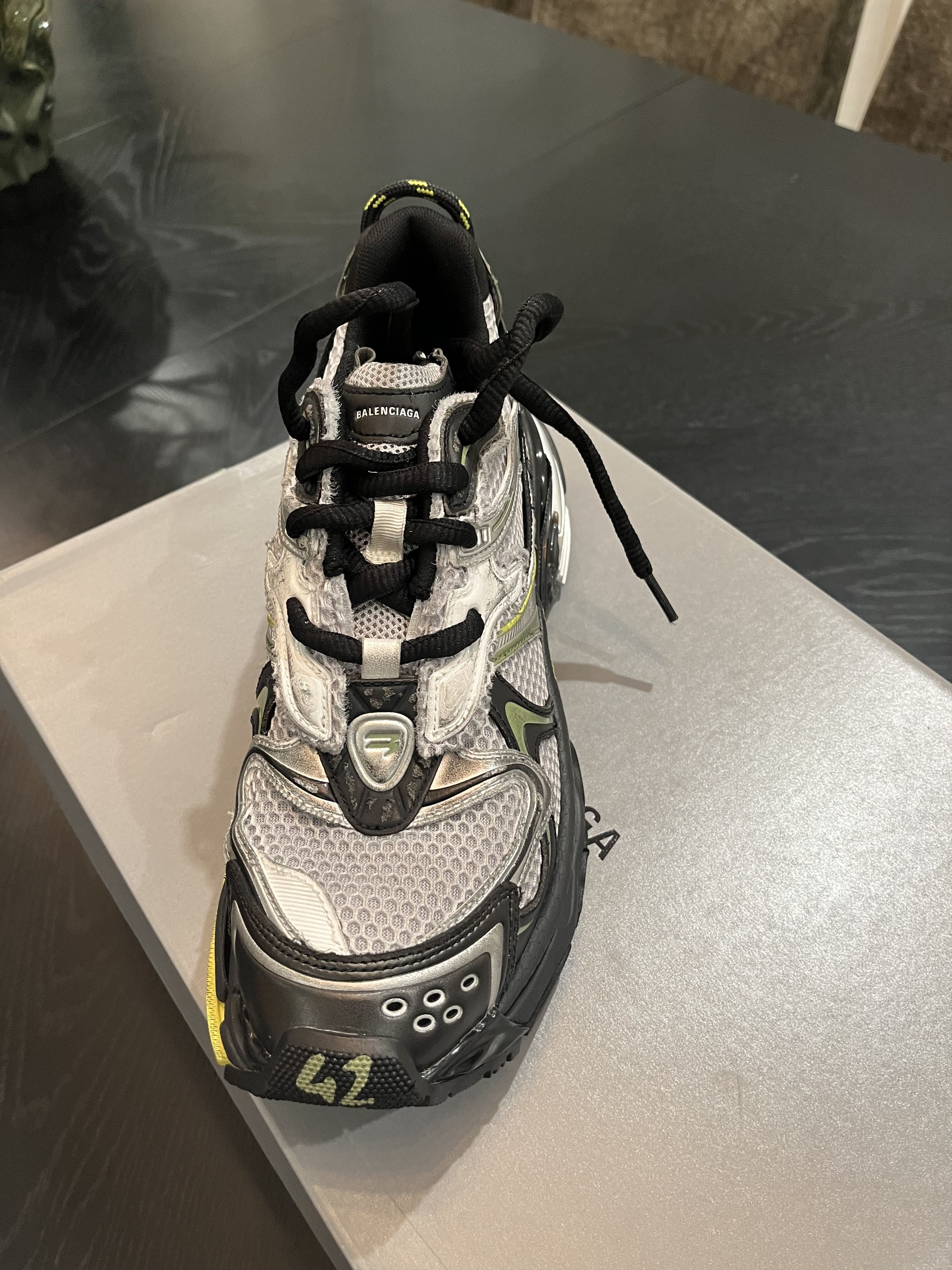 Balenciaga Balenciaga Runner 2 Mesh/PU/W Size US 9 / EU 42 - 1 Thumbnail