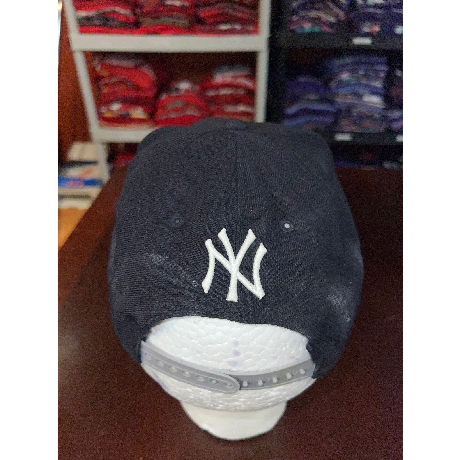 New Era New Era New York Yankees Snapback Hat Cap MLB Baseball Worn Size ONE SIZE - 5 Thumbnail