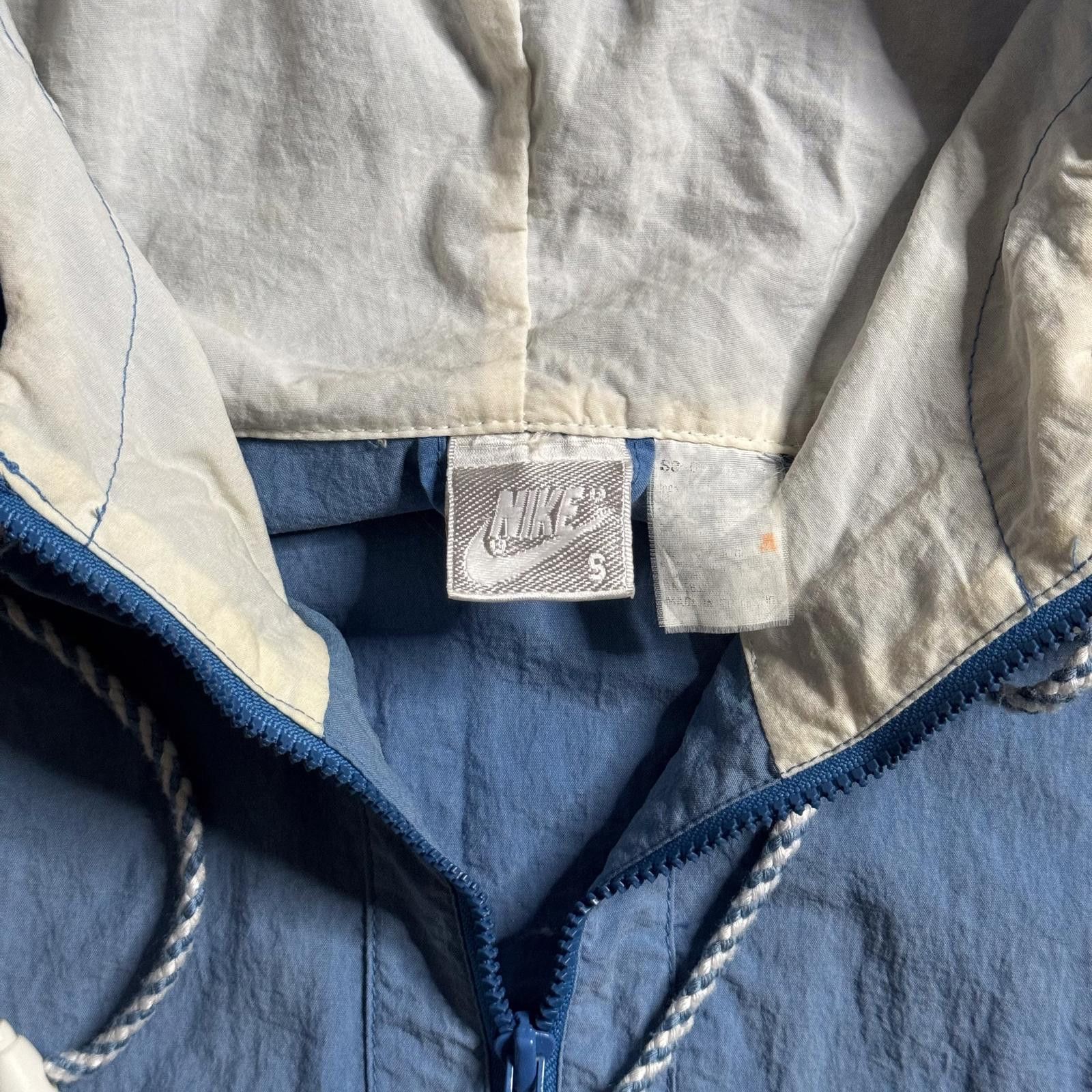 Nike 90s WMS Nike Winter Shell Jacket - S Size US S / EU 44-46 / 1 - 7 Thumbnail