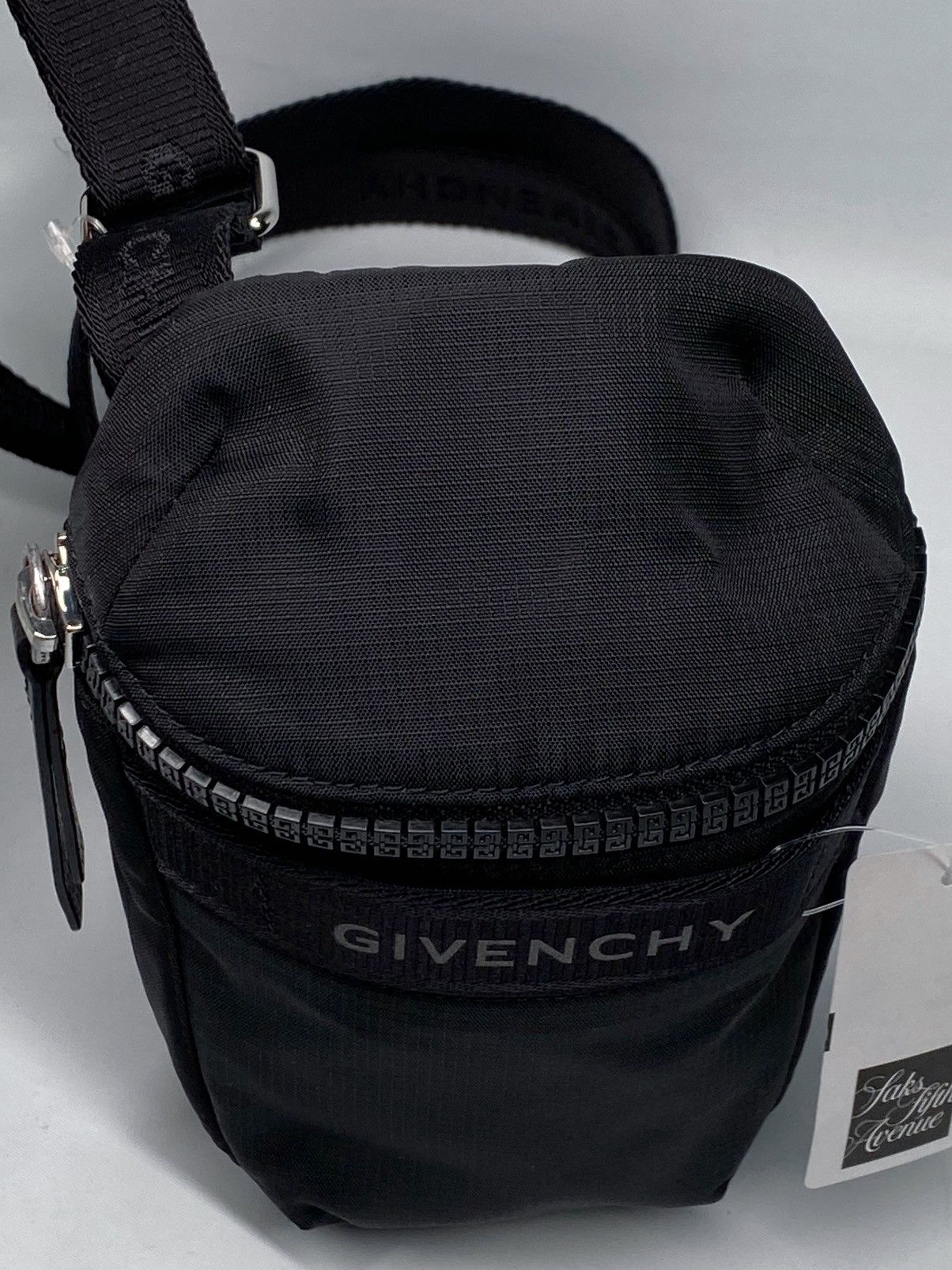 Givenchy Givenchy G-Trek Nylon Phone Pouch Size ONE SIZE - 12 Thumbnail